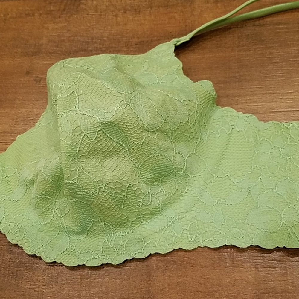 Intimates - Picture 3 of 5